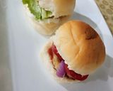 A picture of step 6 of Bun kabab.