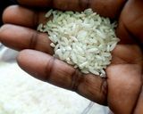 A picture of step 1 of One-pot Vatha kuzhambu rice.