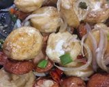 Foto langkah ke 4 dari resep Tumis Tofu Sosis.