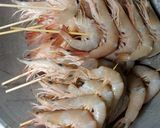 Foto langkah ke 1 dari resep Udang bakar (sederhana).