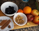 Foto del paso 1 de la receta: Compota especial de manzana con zumo de cítricos, jengibre deshidratado y aroma de clavo y anís
