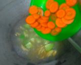 Foto langkah ke 4 dari resep Sayur Bening Bayam Labu Jagung.