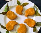 A picture of step 5 of Stuffed Mango Shondesh.