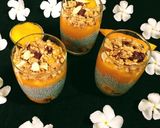 A picture of step 3 of Crunchy Mango Delight.