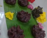 A picture of step 6 of Ragi Elu Modak/Finger Millet sesame seed modak.