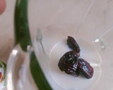 A picture of step 3 of Dates shake.