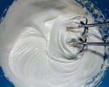 Foto langkah ke 1 dari resep Lapis (Mini) Marmer Bluberi.