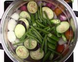 A picture of step 5 of Prawns in Tamarind Soup (Sinigang na Sugpo).