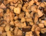 Une image de l'étape 2 de Moussaka d’aubergines et pommes de terre.
