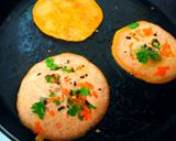 A picture of step 4 of Mini tomato uttapam.
