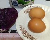 Foto langkah ke 1 dari resep Telur Gulung Kol Ungu.