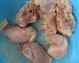 Foto langkah ke 1 dari resep Ayam goreng mentega.
