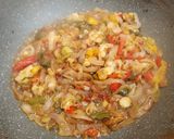 Foto del paso 3 de la receta: Lentejas de bote guisadas con verduras al microondas