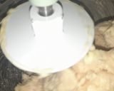 Foto del paso 3 de la receta: Medialunas de Manteca🥐