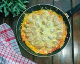 Foto langkah ke 8 dari resep Fritatta spagetti topping pizza.