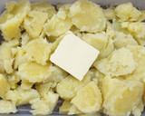 Foto del paso 2 de la receta: 🪹🥚🥔 Niditos de papa relleno con carne picada 🥔🥚🪹 ó Pastel de papa v2.0 😂
