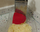 Foto del paso 7 de la receta: Pincho o tapa de arroz con verduras, huevo y bombón de queso