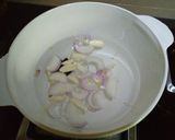 Gambar langkah 1 resipi Sup Sayur Campur.