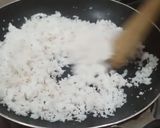 A picture of step 3 of Malvani Kaju Curry.