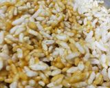 मुरमुरे की चक्की (Murmure ki chikki recipe in hindi) रेसिपी चरण 3 फोटो