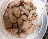 Hình bước làm 1 của món Bao tử cá xào cải chua (dưa cải)