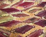 A picture of step 5 of Rhubarb oats tart with frangipane.