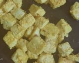 A picture of step 5 of Paneer zingy parcel.