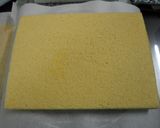 Hình bước làm 5 của món Bánh bông lan cuộn