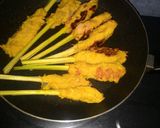 Foto langkah ke 4 dari resep Sate lilit ayam+udang.