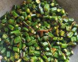 भिंडी भुजिया (Bhindi Bhujiya recipe in Hindi) रेसिपी चरण 4 फोटो