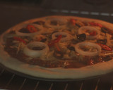 Foto langkah ke 8 dari resep Pizza Teflon ala Pizza Hut.