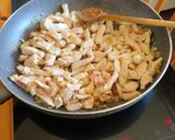 Bakonyi csirkeragu 🍄 recept fázis 2 fotója