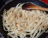 Foto del paso 3 de la receta: Fideos al ajo y aceite de oliva