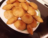 A picture of step 9 of Fried Kibbeh Patties.