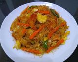 Foto langkah ke 6 dari resep Bihun goreng simpel.