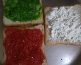 A picture of step 3 of Tiranga bread pakoda.