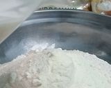 Foto langkah ke 2 dari resep Bolu Kukus Semangka.