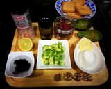 Foto del paso 1 de la receta Queso de Burgos de Arias con aguacate y cranberries