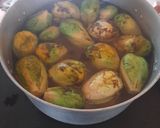 Foto del paso 3 de la receta: Pollo, coles de Bruselas al vino, cebolla y morrones rehogados