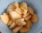 Foto langkah ke 1 dari resep Pineapple Schotel.