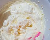 Foto langkah ke 6 dari resep Bolu gulung keju.