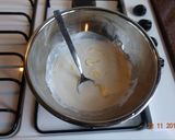 Foto langkah ke 2 dari resep Keto Cake Putih Telur.