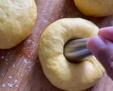 Foto langkah ke 6 dari resep Donat Tempura Labu Kuning.