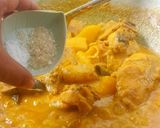 Foto langkah ke 3 dari resep Masak Ayam Bumbu Kuning Santan, Enak, Gurih Dan Gampang Membuat nya👍.