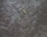 A picture of step 1 of Mix Veg in White Gravy.