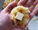 Foto langkah ke 3 dari resep Potato ball mayo with cheese filling.