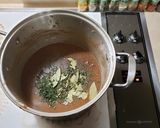 A picture of step 6 of Gumbo 101.