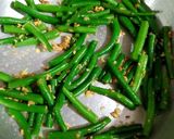 A picture of step 7 of Green beans salad.