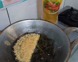 Foto langkah ke 5 dari resep Ayam Goreng Kremes.