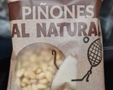 Foto del paso 2 de la receta: 179. Coca de San Juan de hojaldre, crema y piñones